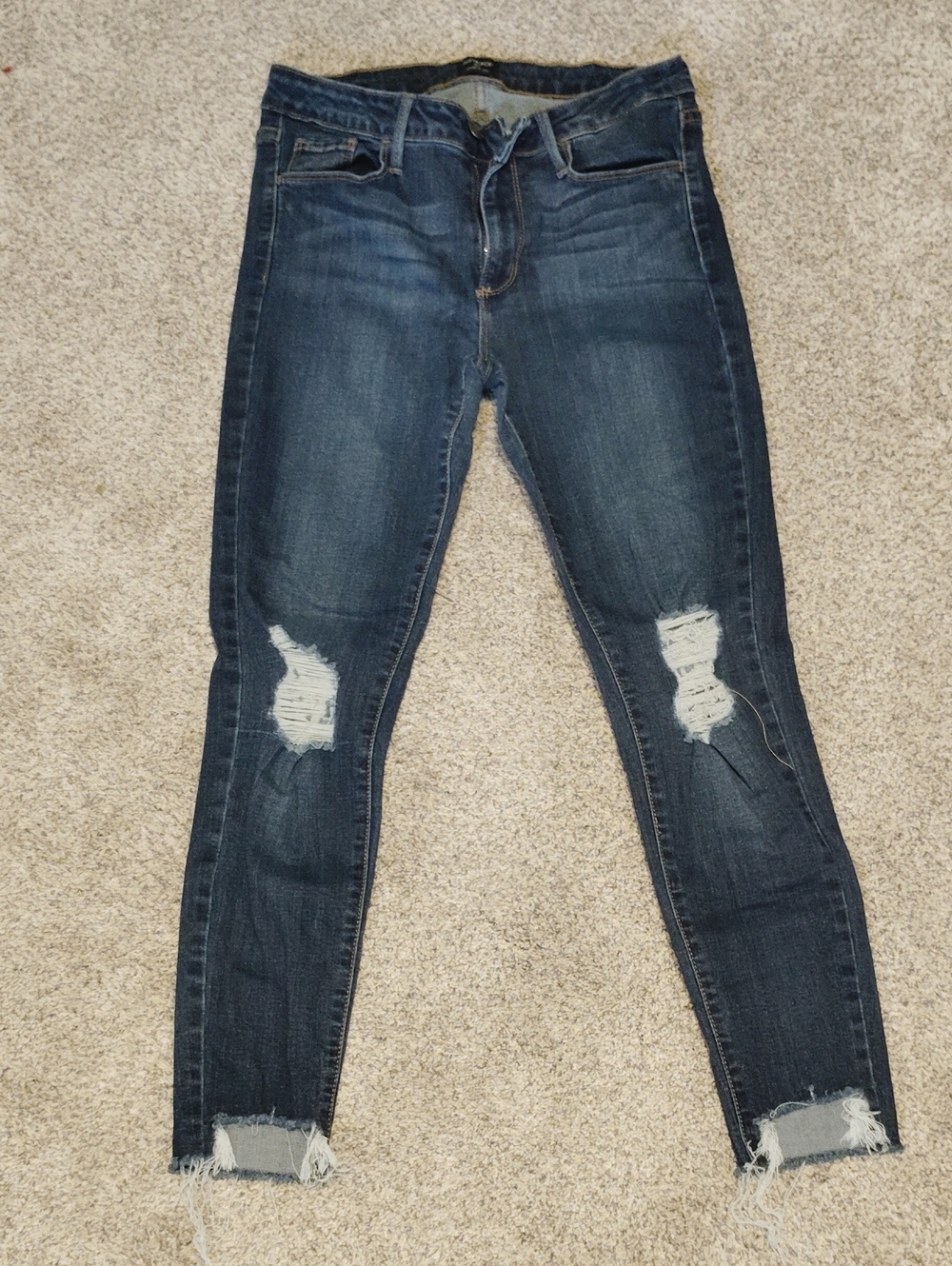 Just Black Women's Distressed Dark Blue Skinny Jeans